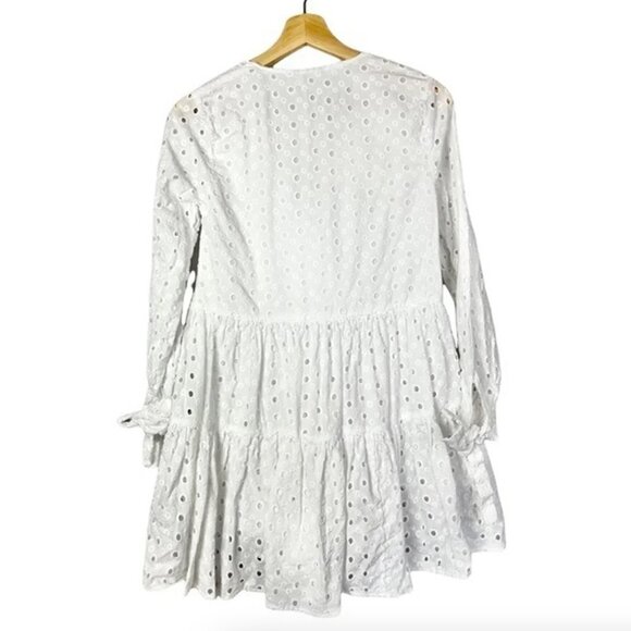 ASOS White Tiered Eyelet Lace Long Sleeve Wrap Trapeze Mini Dress 2 - Picture 2 of 5